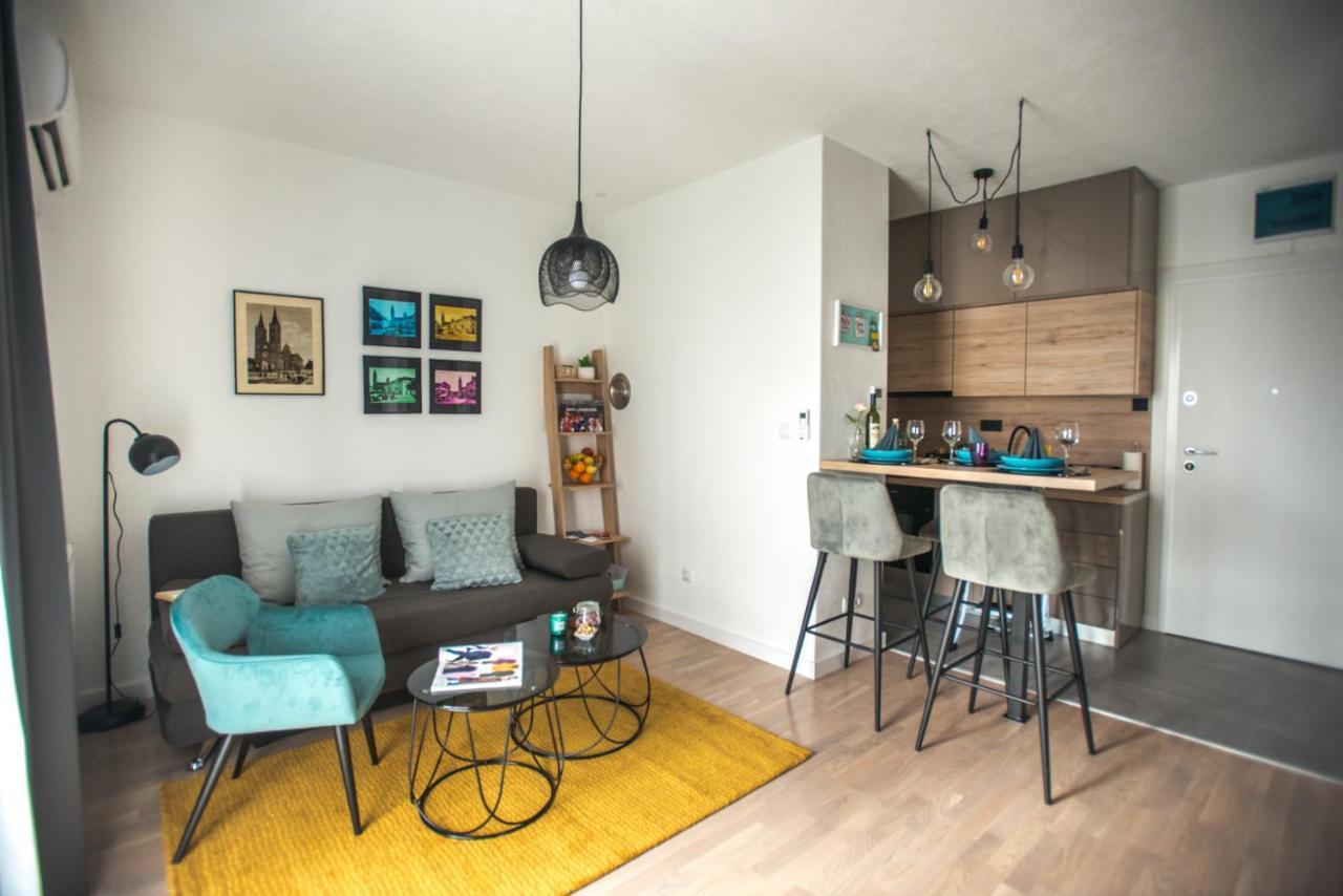 Studio Apartman Dakovo In エクステリア 写真